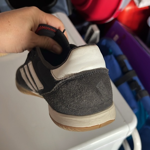 Men’s Adidas Indoor Soccer Shoe - Picture 3 of 8